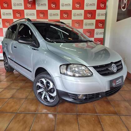 VOLKSWAGEN SPACEFOX 1.6 MI COMFORTLINE 8V FLEX 4P MANUAL VOLKSWAGEN SPACEFOX 1.6 MI COMFORTLINE 8V FLEX 4P MANUAL